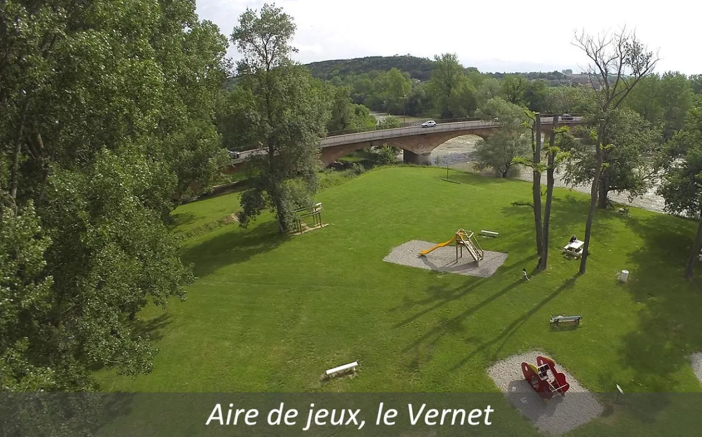 Hébergement de vacances Maison BELIZO, familiale ,calme et reposante. Vernet